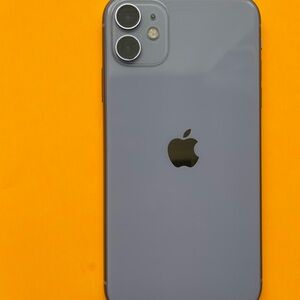 Apple iPhone 11
